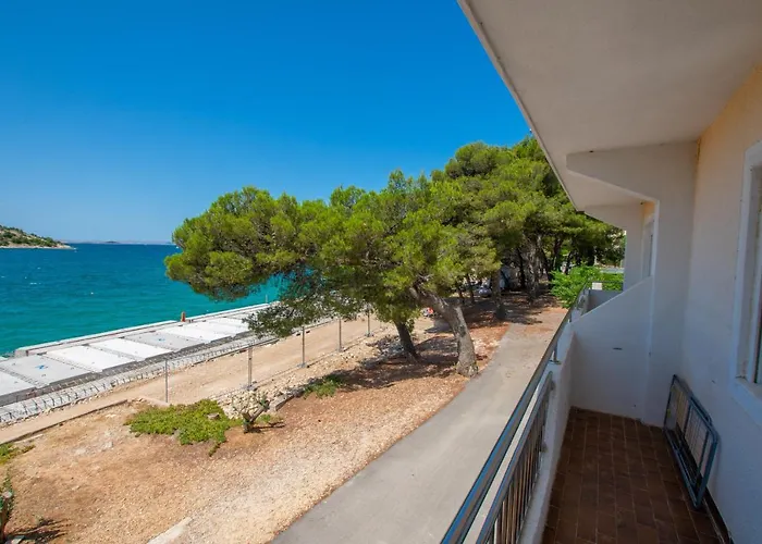 Apartman Calida B *